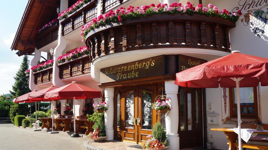 Hotel Schwarzenbergs Traube Glottertal Exteriér fotografie