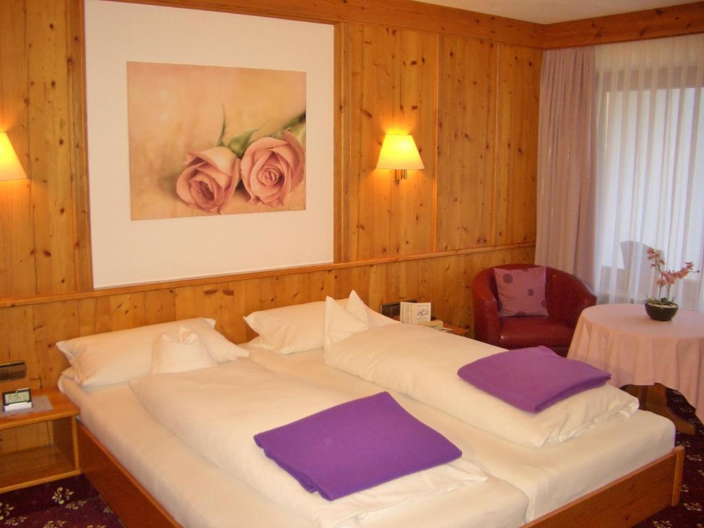 Hotel Schwarzenbergs Traube Glottertal Exteriér fotografie